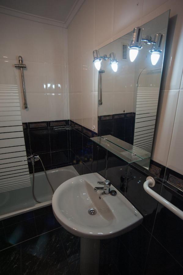 Apartamento Junto A La Universidad Y La Catedral Salamanca Luaran gambar